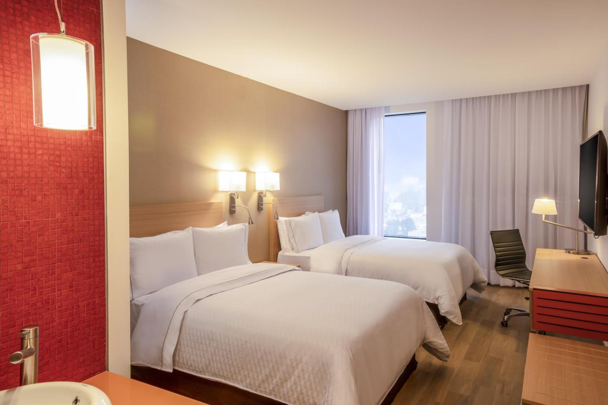 Fiesta Inn Cuautitlan Cuautitlán Izcalli Екстериор снимка