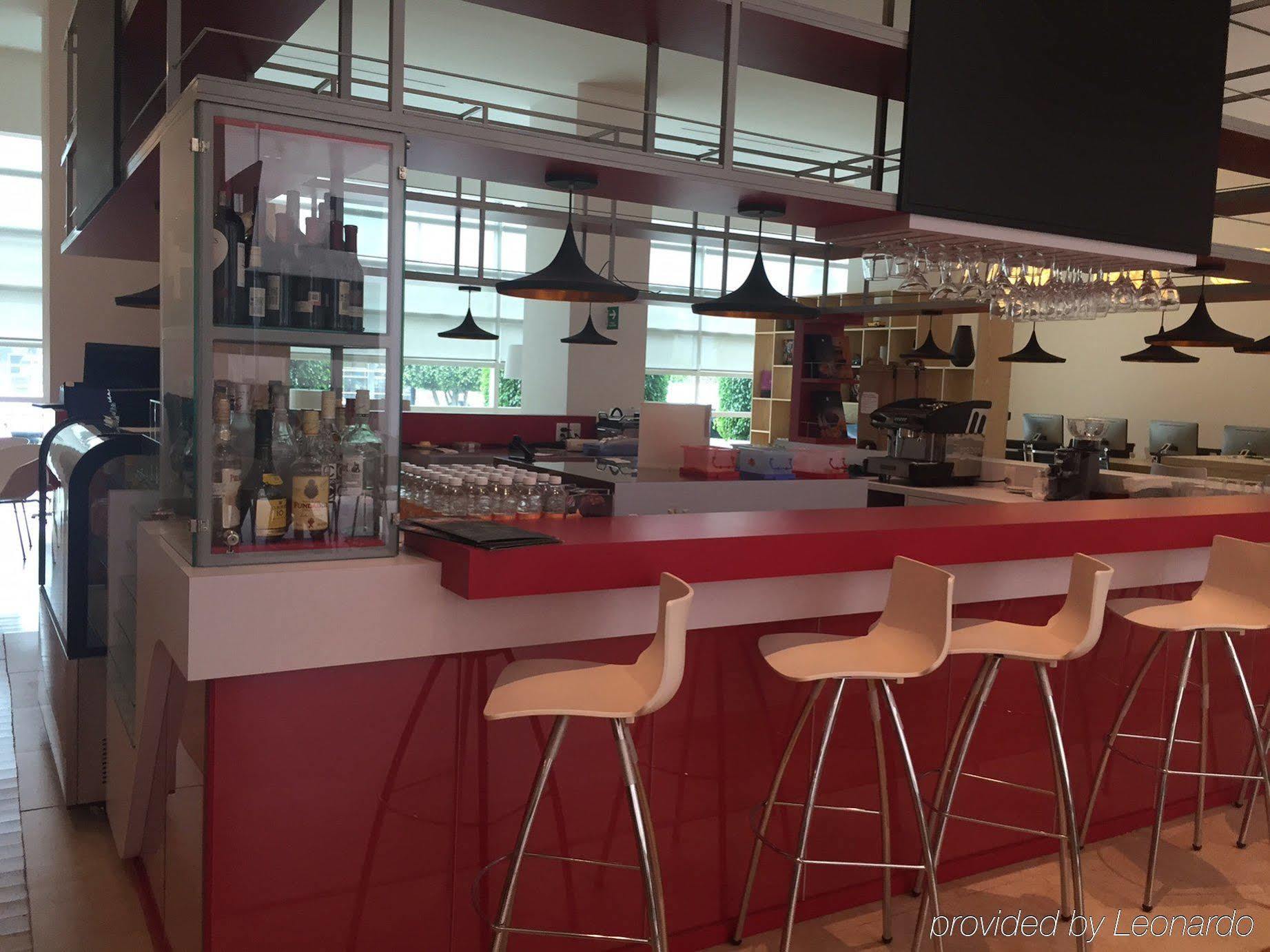 Fiesta Inn Cuautitlan Cuautitlán Izcalli Екстериор снимка